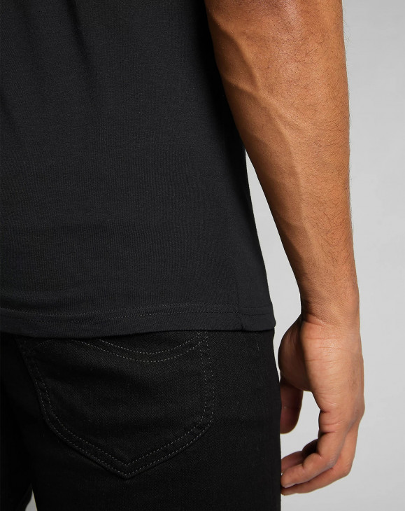 detail Pánské tričko s krátkým rukávem Lee WOBBLY LOGO TEE BLACK